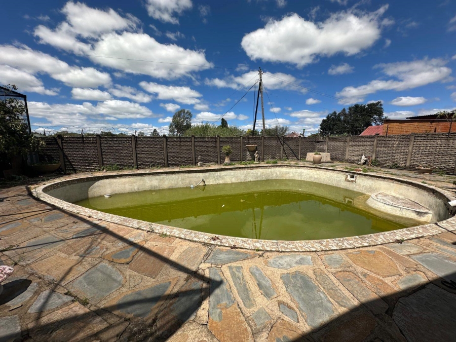 4 Bedroom Property for Sale in Glencoe KwaZulu-Natal