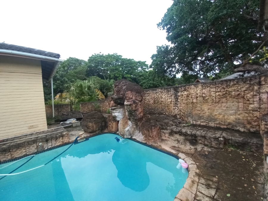 5 Bedroom Property for Sale in Meer En See KwaZulu-Natal
