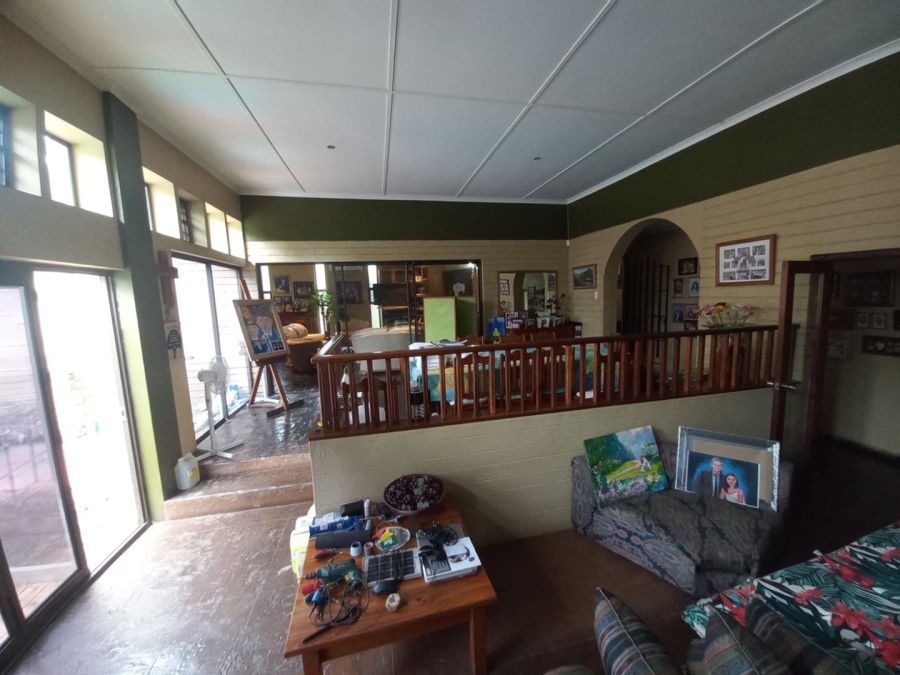 5 Bedroom Property for Sale in Meer En See KwaZulu-Natal