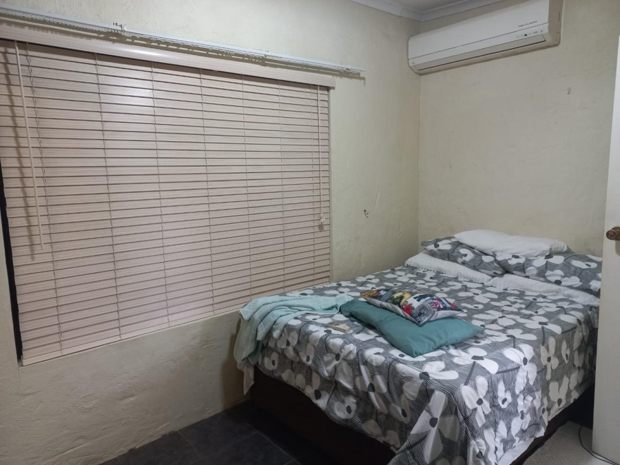 5 Bedroom Property for Sale in Meer En See KwaZulu-Natal