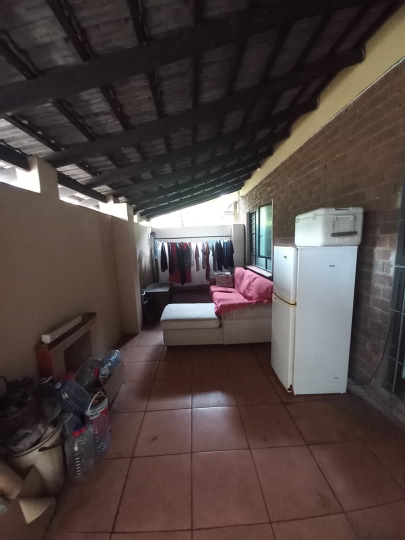 5 Bedroom Property for Sale in Meer En See KwaZulu-Natal