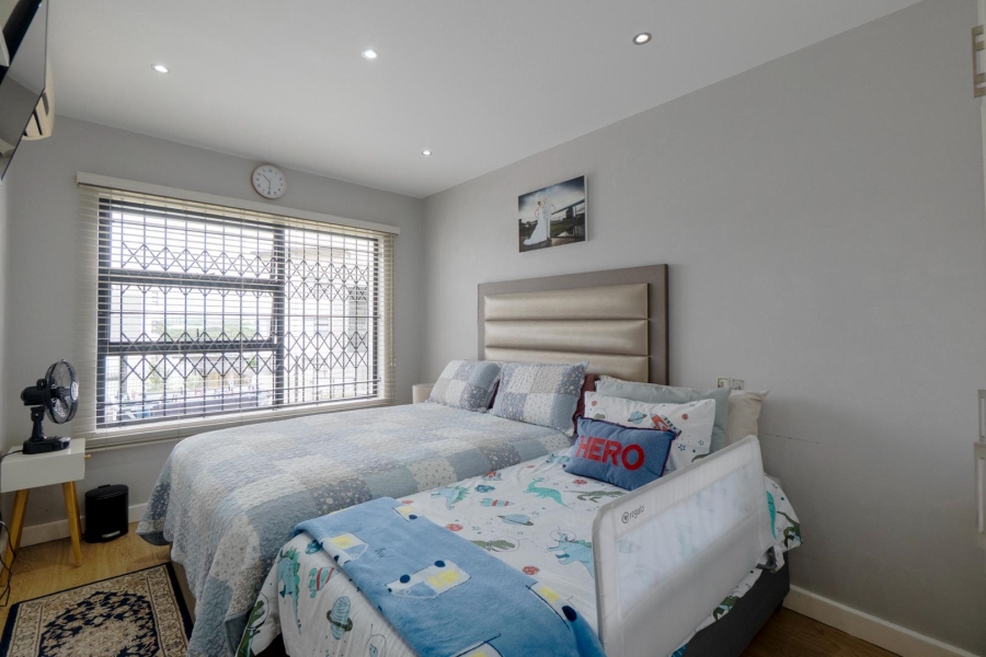 2 Bedroom Property for Sale in Athlone Park KwaZulu-Natal