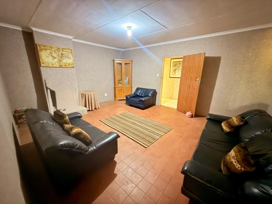 5 Bedroom Property for Sale in Vryheid KwaZulu-Natal