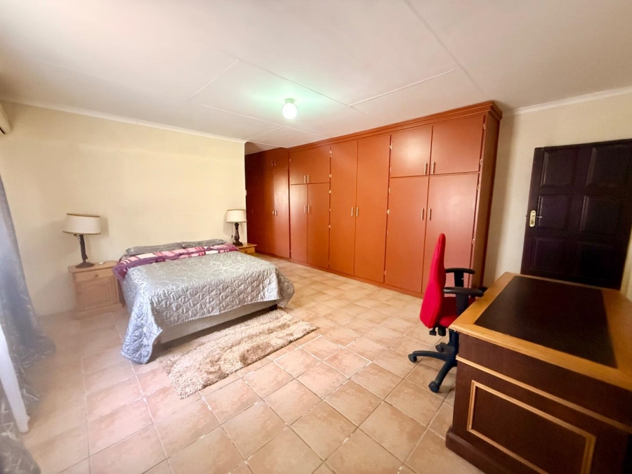 5 Bedroom Property for Sale in Vryheid KwaZulu-Natal