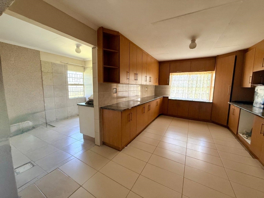 5 Bedroom Property for Sale in Vryheid KwaZulu-Natal