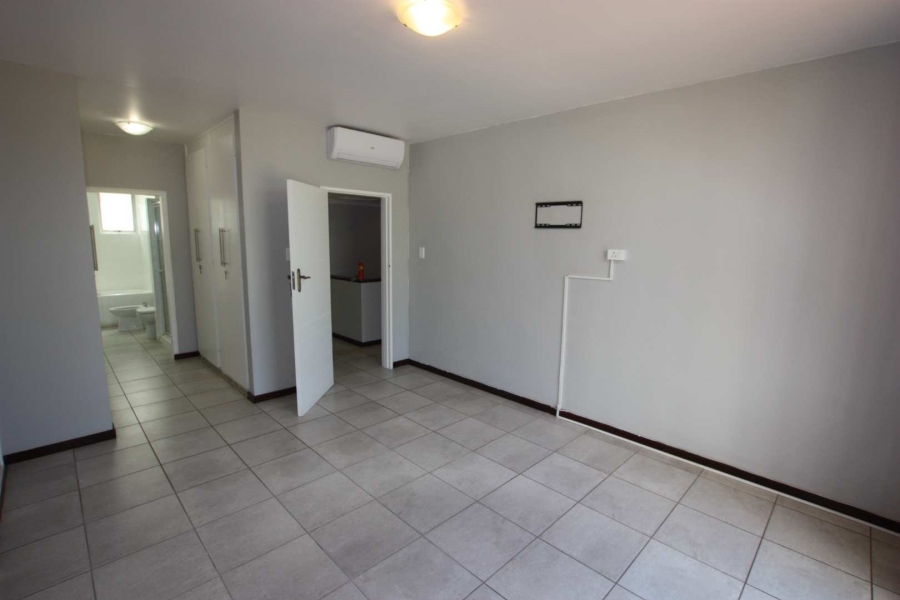 To Let 3 Bedroom Property for Rent in Umhlanga KwaZulu-Natal