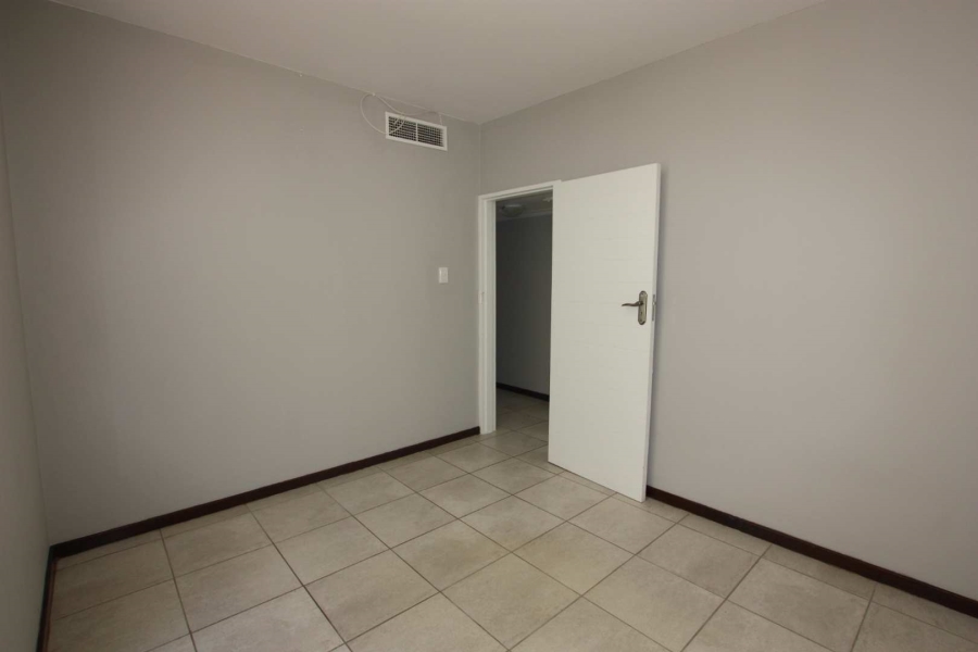 To Let 3 Bedroom Property for Rent in Umhlanga KwaZulu-Natal