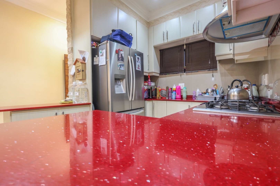 2 Bedroom Property for Sale in Reservoir Hills KwaZulu-Natal