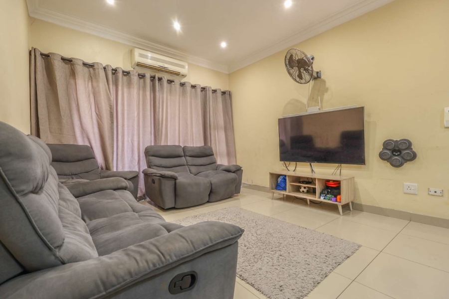 2 Bedroom Property for Sale in Reservoir Hills KwaZulu-Natal