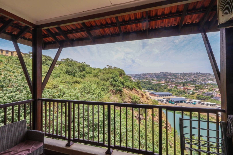 2 Bedroom Property for Sale in Reservoir Hills KwaZulu-Natal