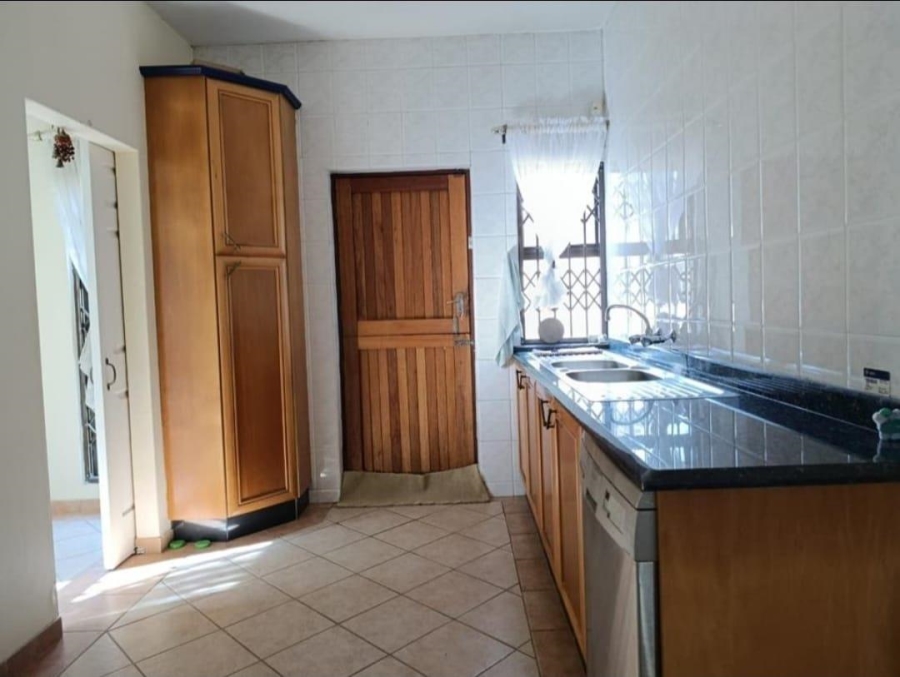 4 Bedroom Property for Sale in Scottburgh Central KwaZulu-Natal