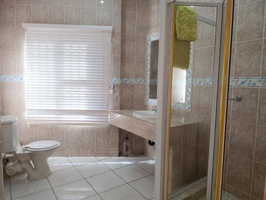 4 Bedroom Property for Sale in Scottburgh Central KwaZulu-Natal