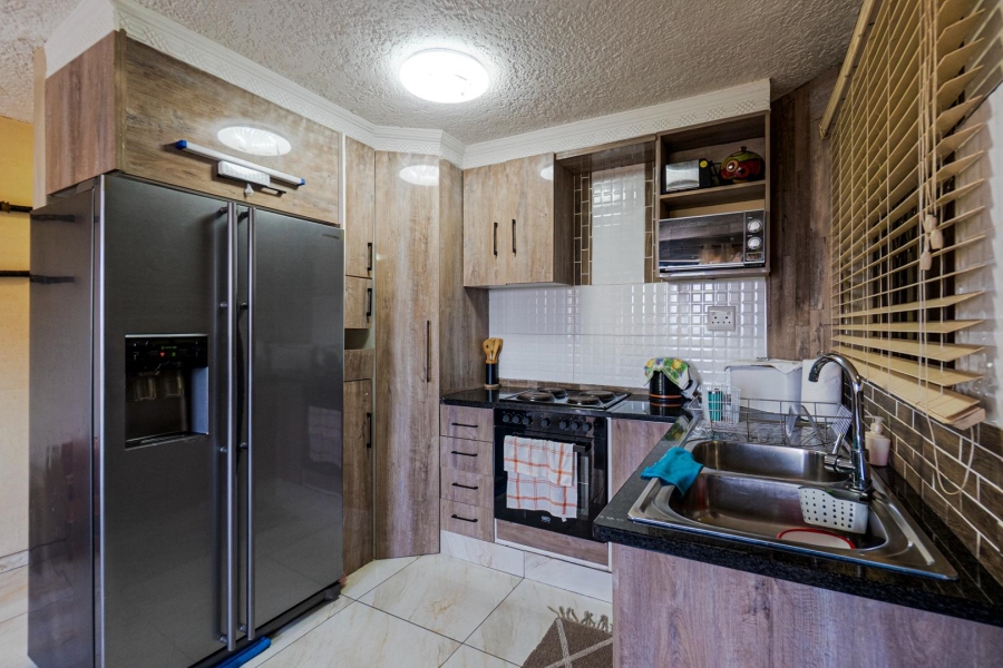 2 Bedroom Property for Sale in Amanzimtoti KwaZulu-Natal