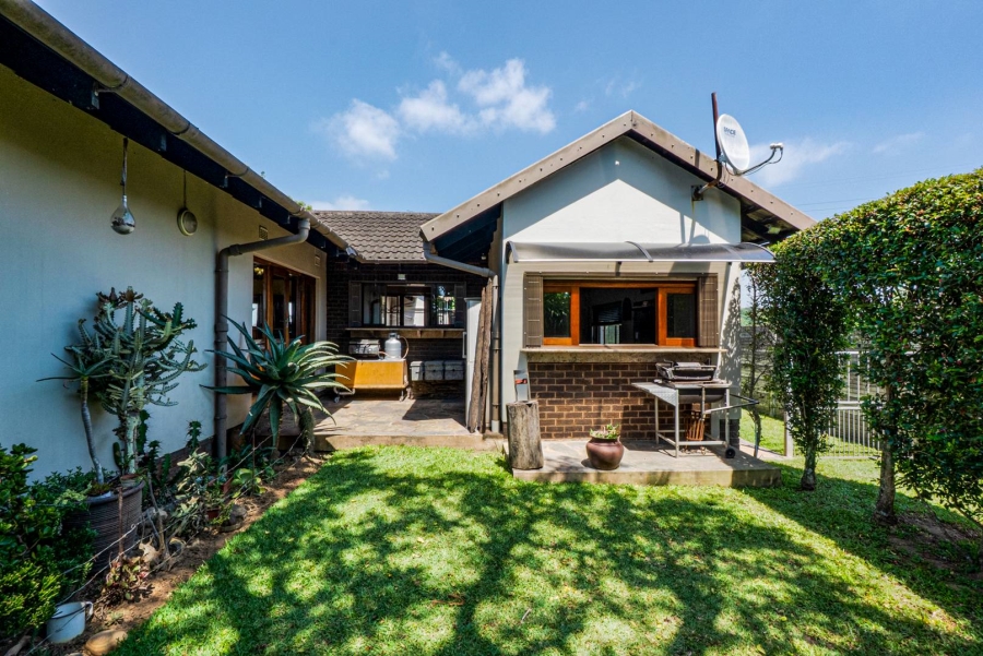 4 Bedroom Property for Sale in Amanzimtoti KwaZulu-Natal