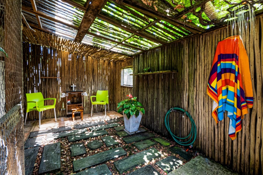 4 Bedroom Property for Sale in Amanzimtoti KwaZulu-Natal