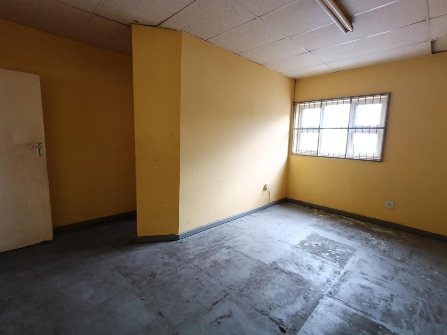 To Let commercial Property for Rent in Westmead KwaZulu-Natal