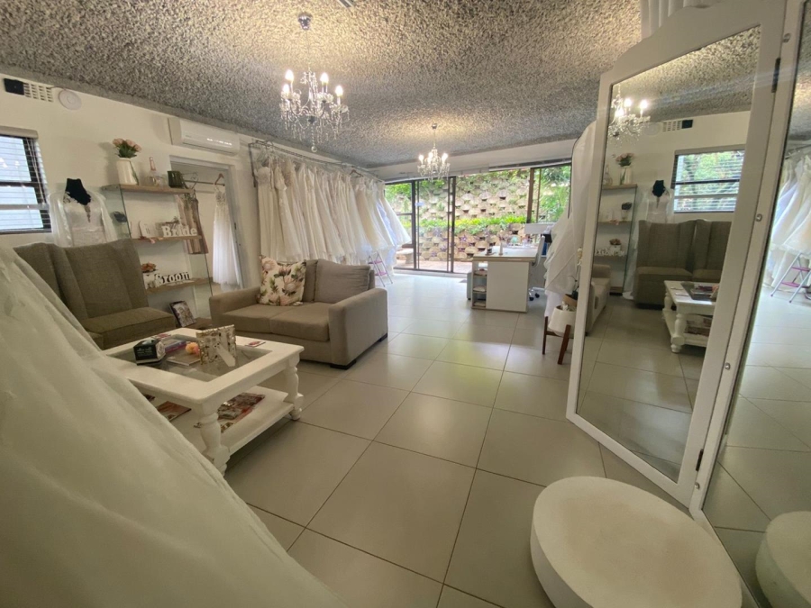 To Let commercial Property for Rent in Kloof KwaZulu-Natal