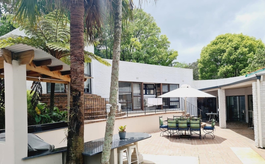 To Let commercial Property for Rent in Kloof KwaZulu-Natal