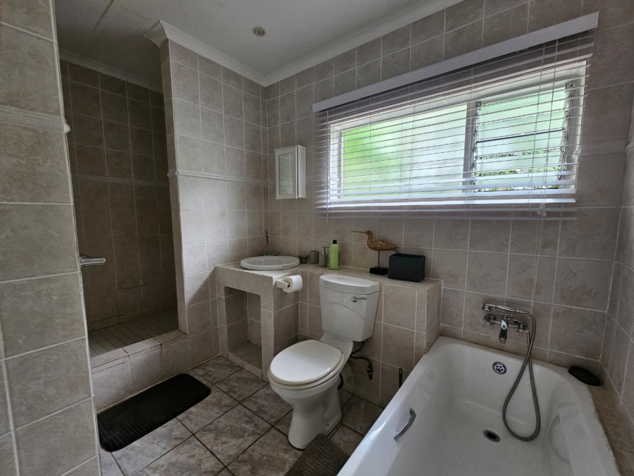 To Let 4 Bedroom Property for Rent in Meer En See KwaZulu-Natal