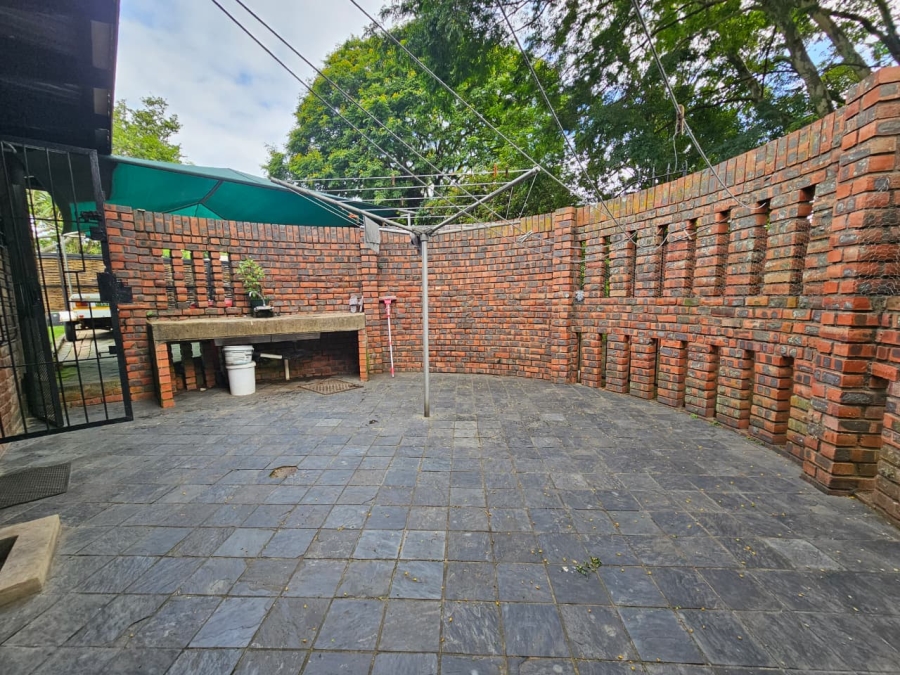 To Let 4 Bedroom Property for Rent in Meer En See KwaZulu-Natal