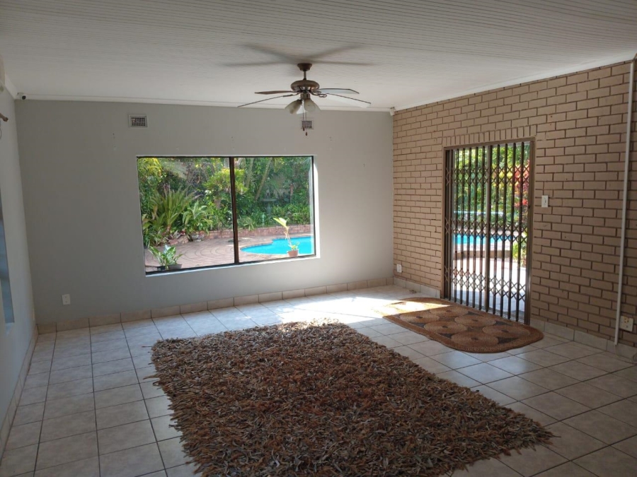 4 Bedroom Property for Sale in Meer En See KwaZulu-Natal