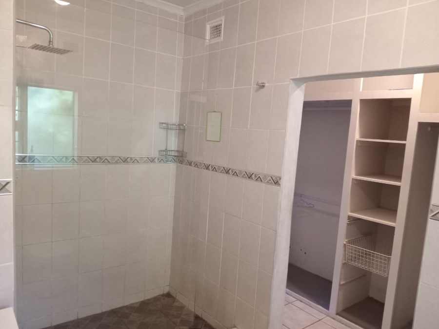 4 Bedroom Property for Sale in Meer En See KwaZulu-Natal