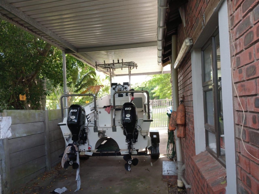 4 Bedroom Property for Sale in Meer En See KwaZulu-Natal