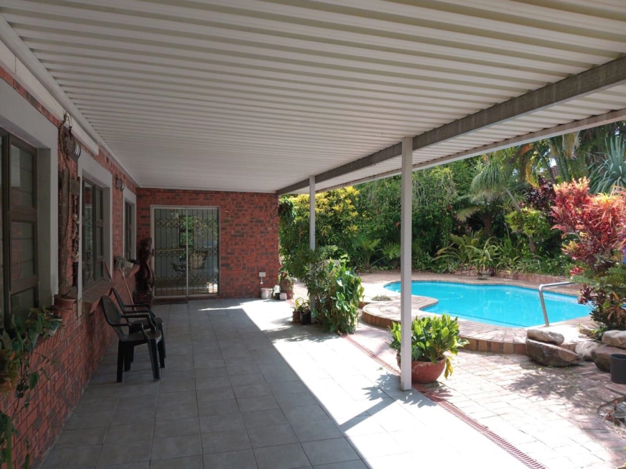 4 Bedroom Property for Sale in Meer En See KwaZulu-Natal