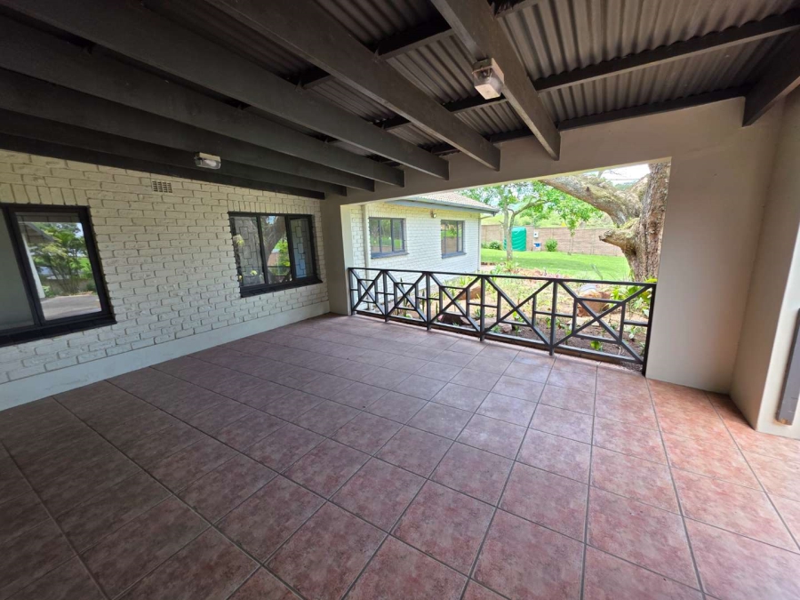 To Let 9 Bedroom Property for Rent in Assagay KwaZulu-Natal