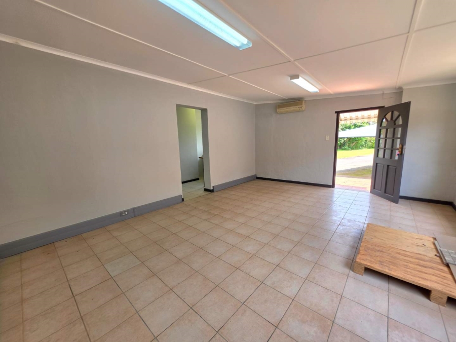 To Let 9 Bedroom Property for Rent in Assagay KwaZulu-Natal