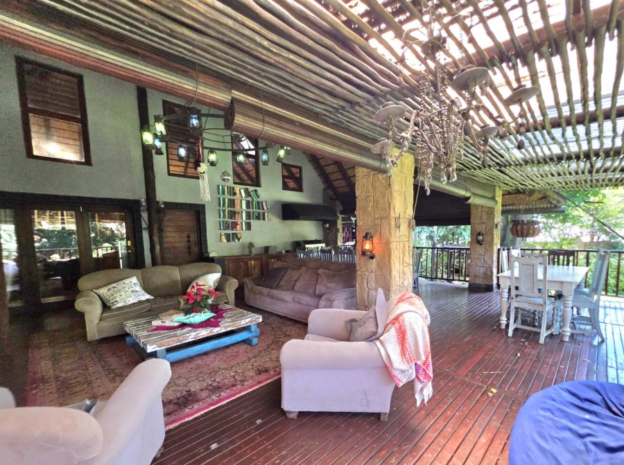 3 Bedroom Property for Sale in Kloof KwaZulu-Natal