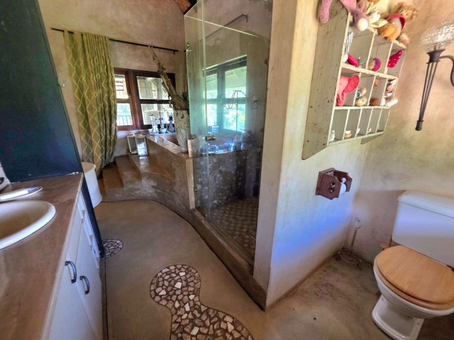 3 Bedroom Property for Sale in Kloof KwaZulu-Natal