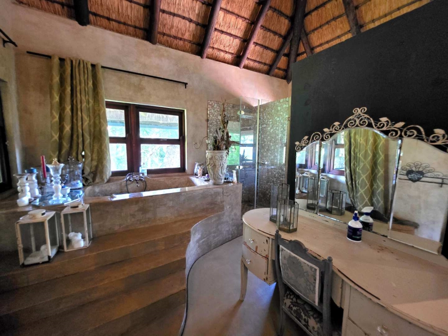 3 Bedroom Property for Sale in Kloof KwaZulu-Natal