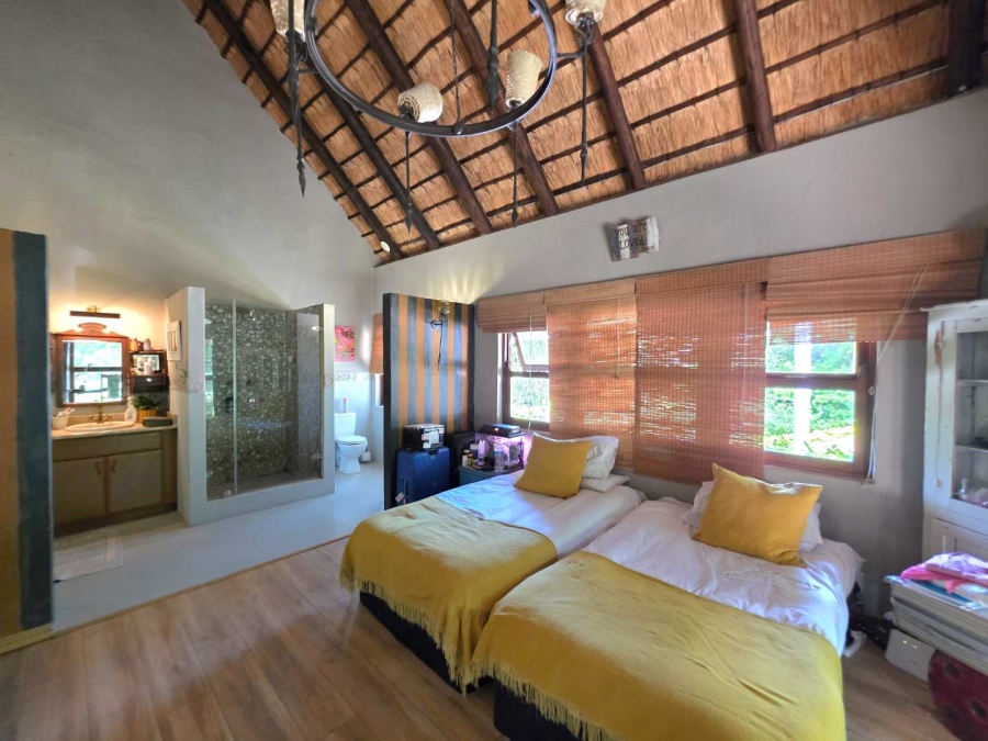 3 Bedroom Property for Sale in Kloof KwaZulu-Natal