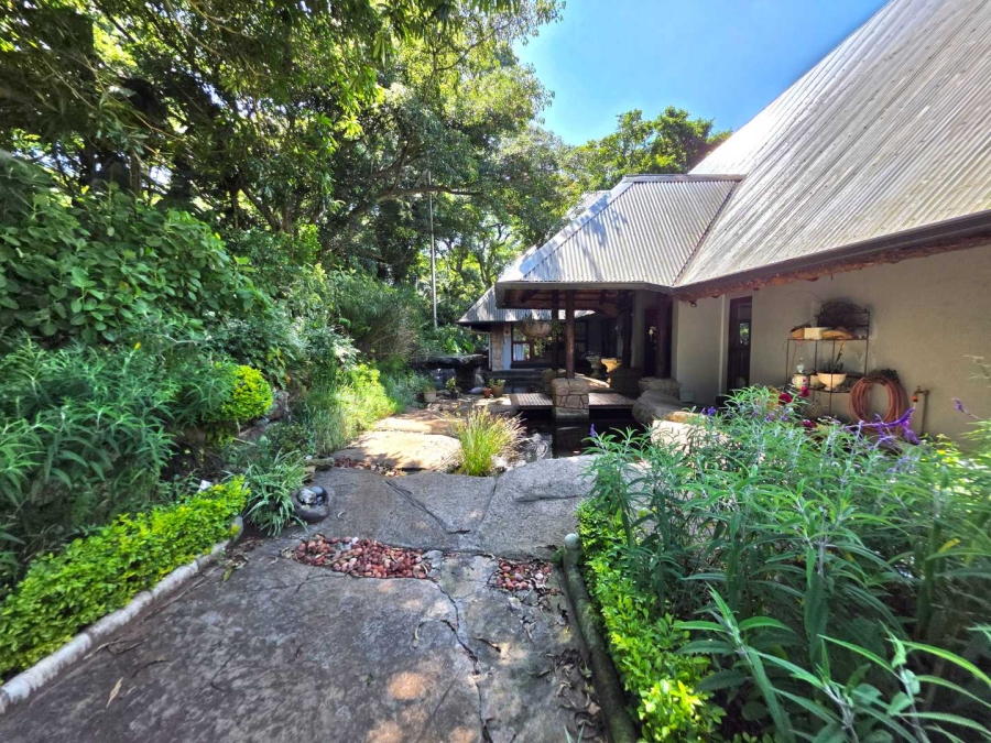 3 Bedroom Property for Sale in Kloof KwaZulu-Natal