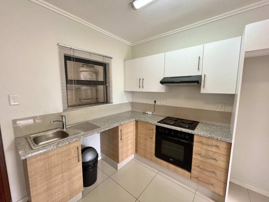 To Let 2 Bedroom Property for Rent in Umhlanga Ridge KwaZulu-Natal