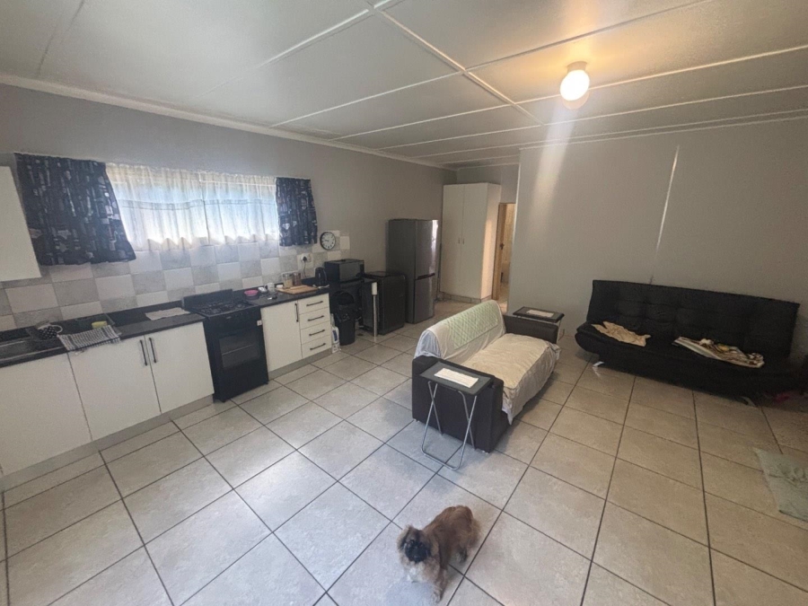 To Let 1 Bedroom Property for Rent in Waterfall KwaZulu-Natal