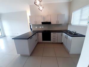 To Let 2 Bedroom Property for Rent in Palm Lakes Estate KwaZulu-Natal