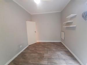 To Let 2 Bedroom Property for Rent in Palm Lakes Estate KwaZulu-Natal