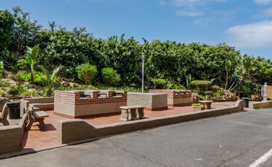 2 Bedroom Property for Sale in Amanzimtoti KwaZulu-Natal