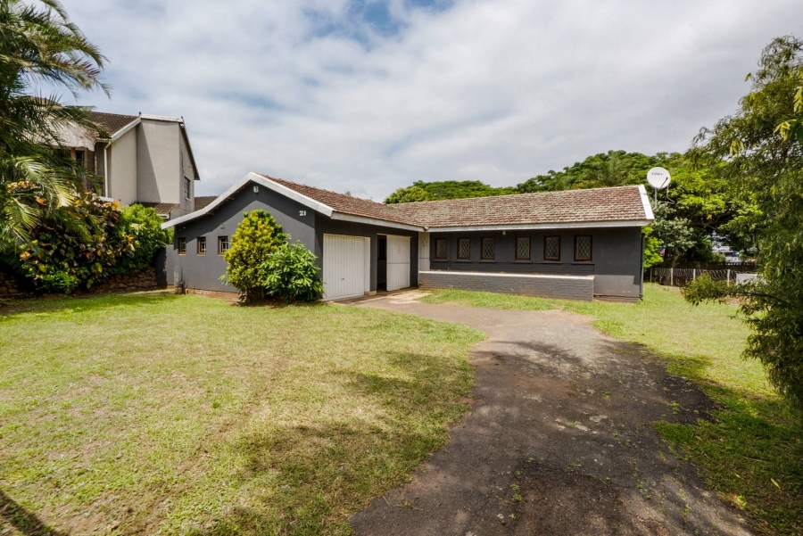 3 Bedroom Property for Sale in Amanzimtoti KwaZulu-Natal