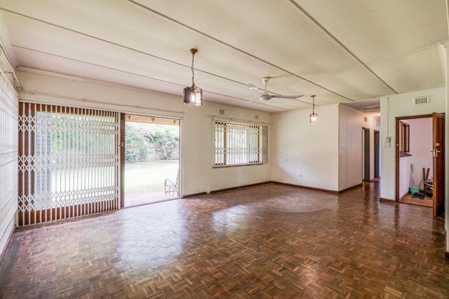 3 Bedroom Property for Sale in Amanzimtoti KwaZulu-Natal