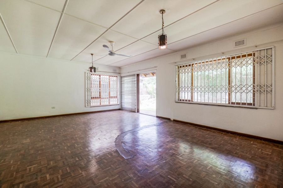 3 Bedroom Property for Sale in Amanzimtoti KwaZulu-Natal