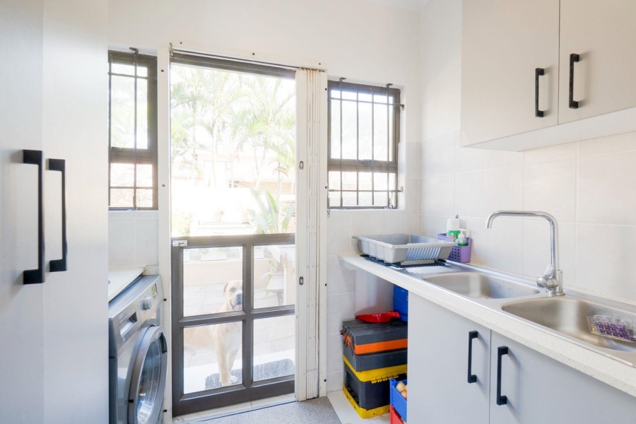 3 Bedroom Property for Sale in Amanzimtoti KwaZulu-Natal