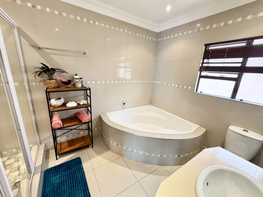 4 Bedroom Property for Sale in La Lucia KwaZulu-Natal