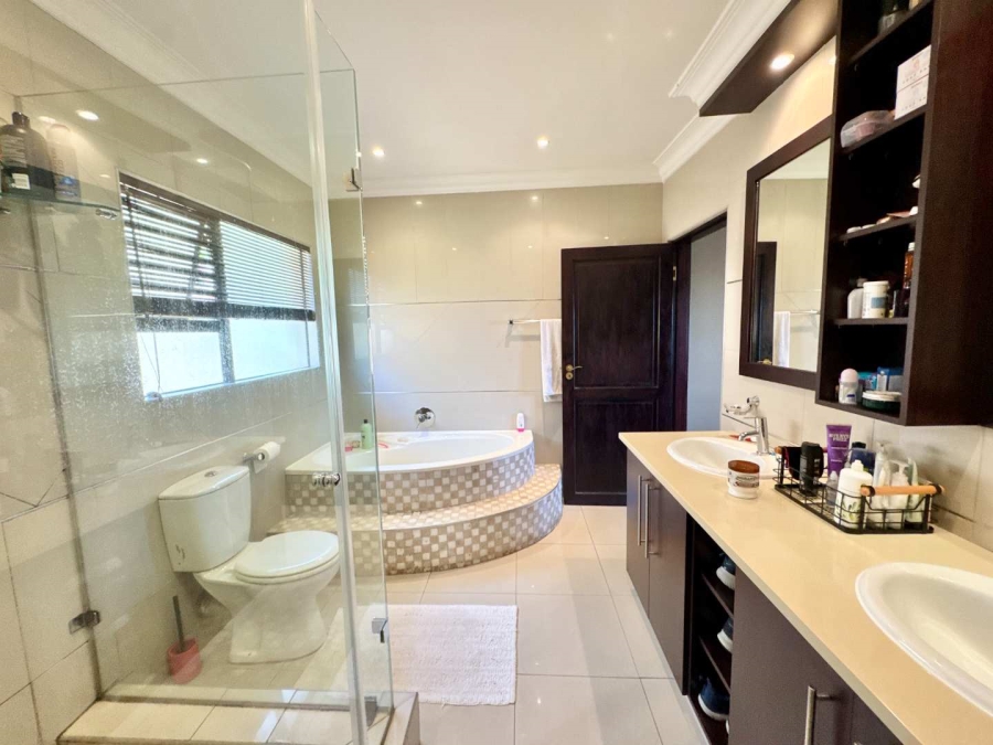 4 Bedroom Property for Sale in La Lucia KwaZulu-Natal