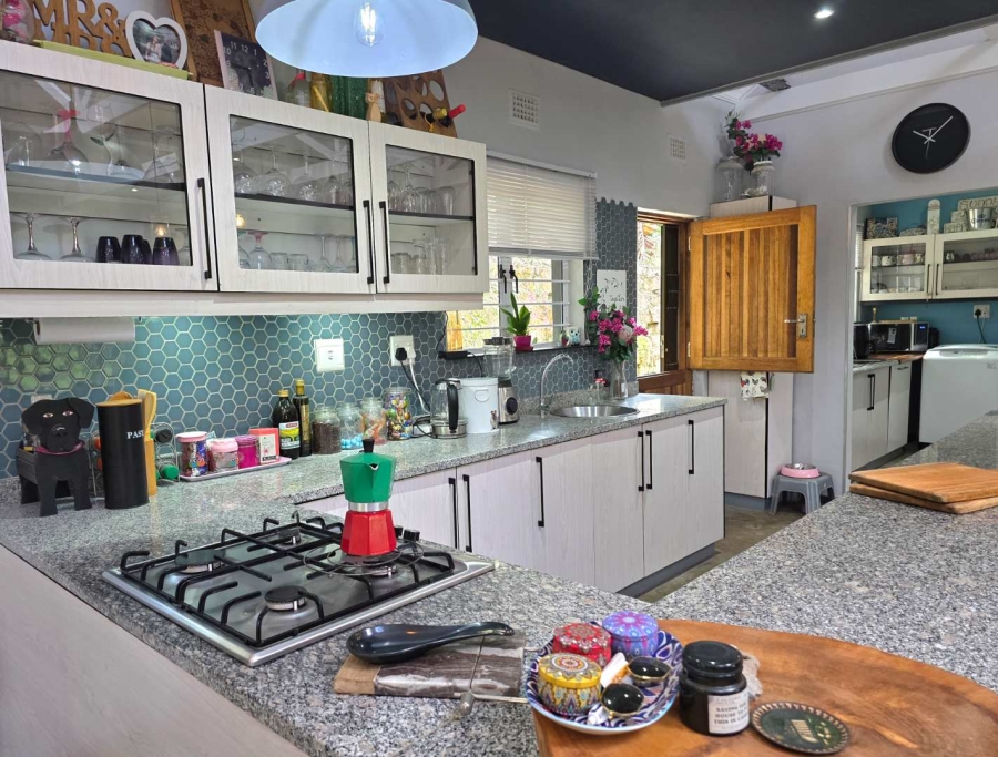 3 Bedroom Property for Sale in Crestholme KwaZulu-Natal