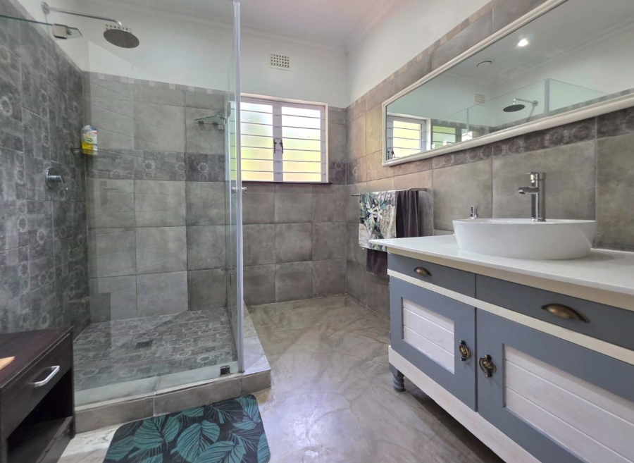 3 Bedroom Property for Sale in Crestholme KwaZulu-Natal