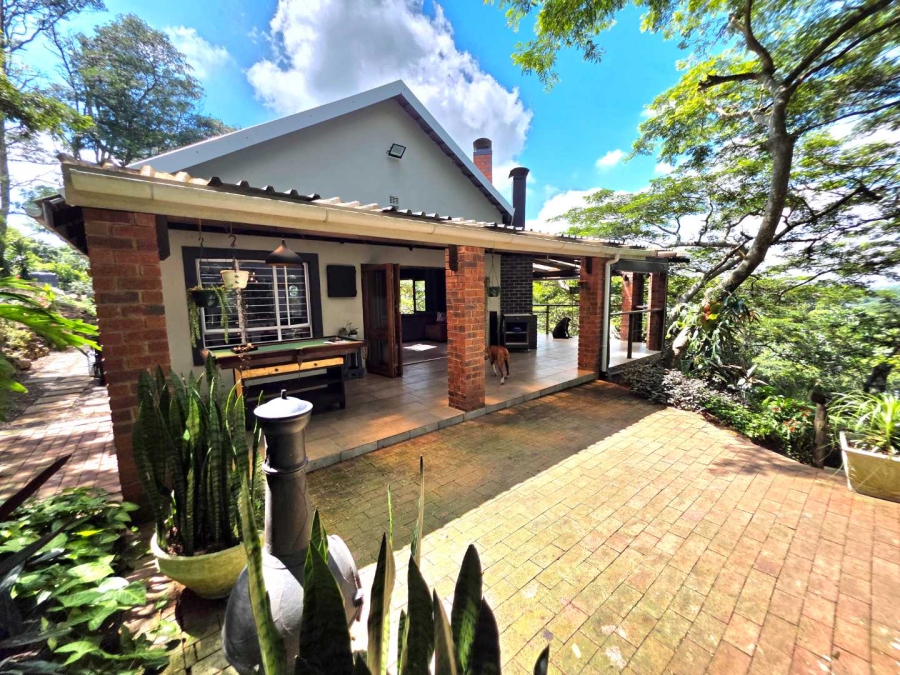 3 Bedroom Property for Sale in Crestholme KwaZulu-Natal
