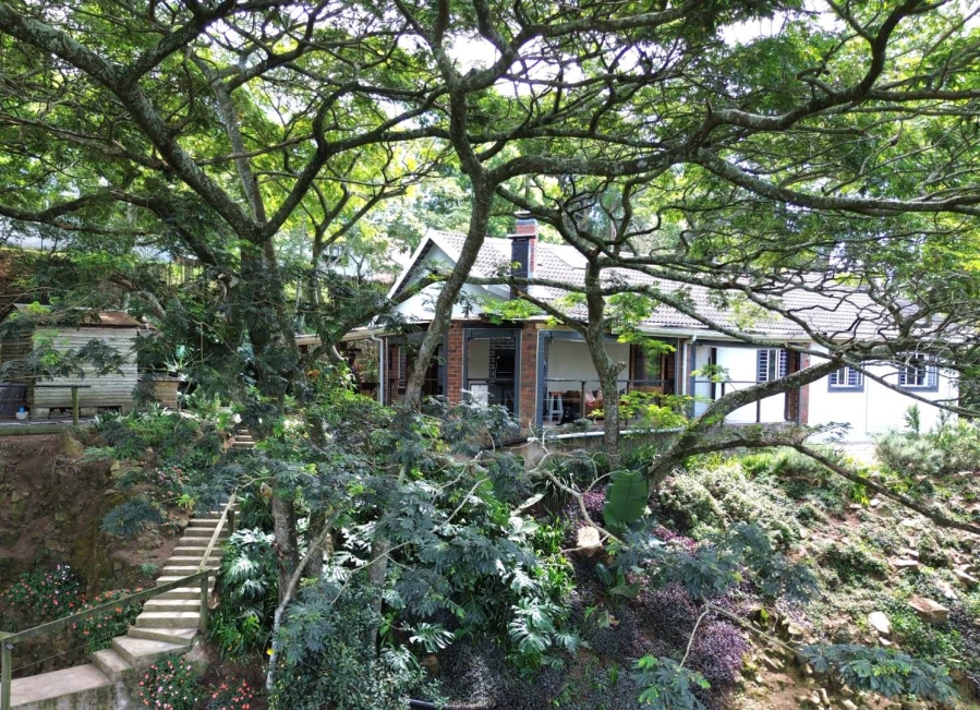 3 Bedroom Property for Sale in Crestholme KwaZulu-Natal